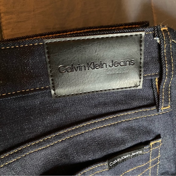 Men’s Calvin Klein jeans, slim straight fit, W31xL30, NWOT - Picture 4 of 16